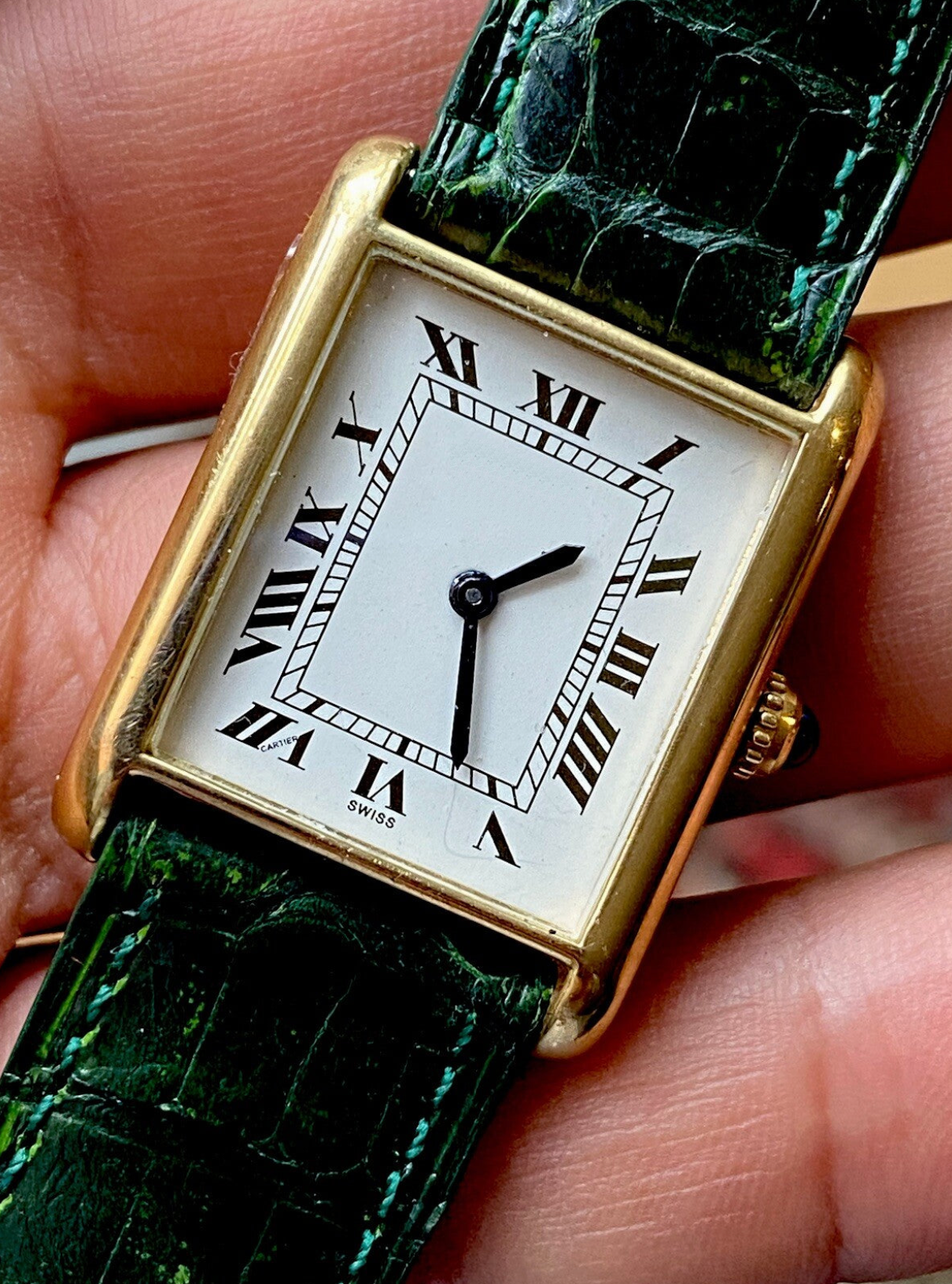 Watch | 24x31mm | Manual Wind | Strap & Pouch